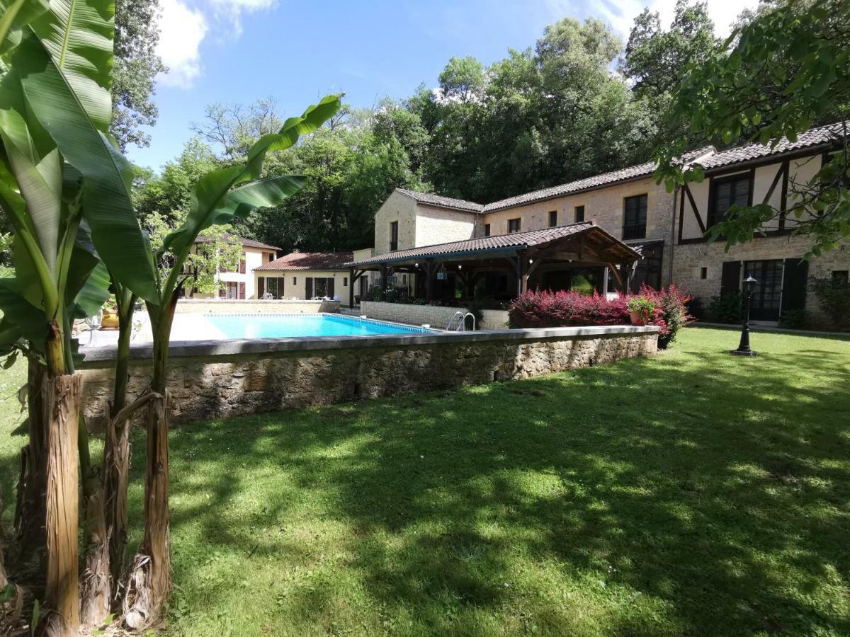 Hotel Le Relais Du Touron Carsac-Aillac Bagian luar foto